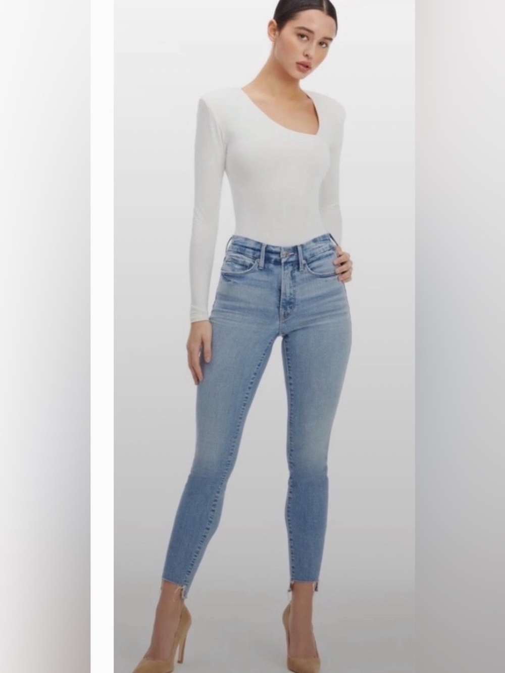 Good American Good Legs Crop Skinny Jeans Raw Step Hem Blue 2/26